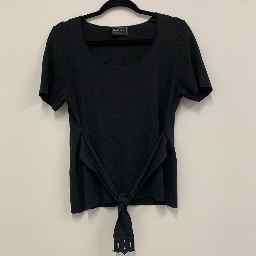 Femme Sistina black top